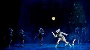 The Examples of Colored Glass Found Architecture